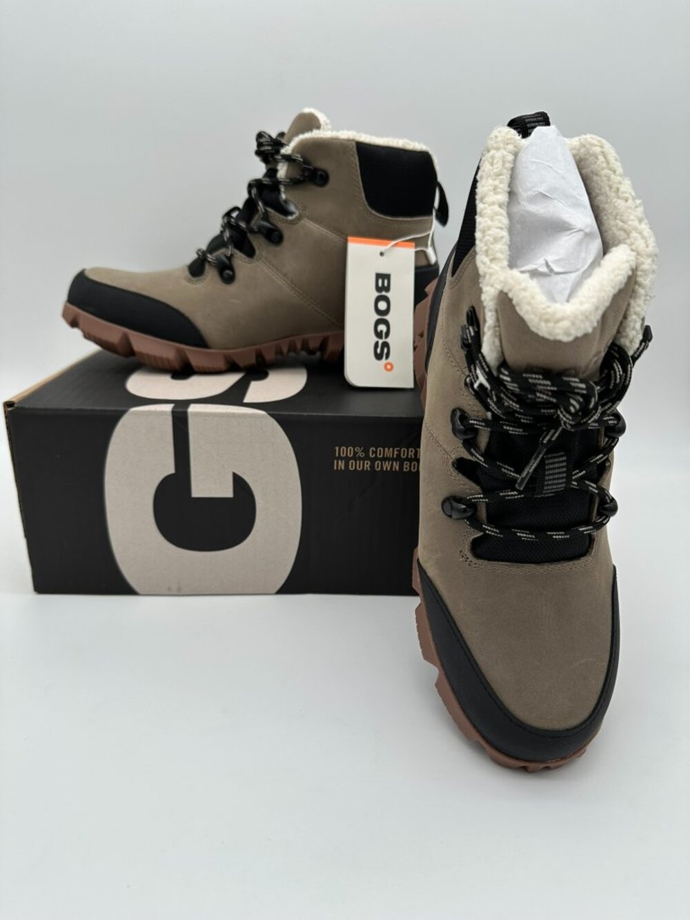 BOGS Women's Arcata Urban Leather Mid Plush Lined Waterproof Winter Boot, Taupe